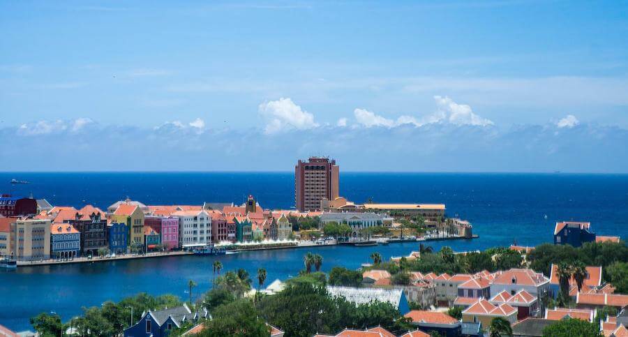 Drastyczne zmiany w systemie licencji hazardowych Curaçao. Co to oznacza dla graczy?